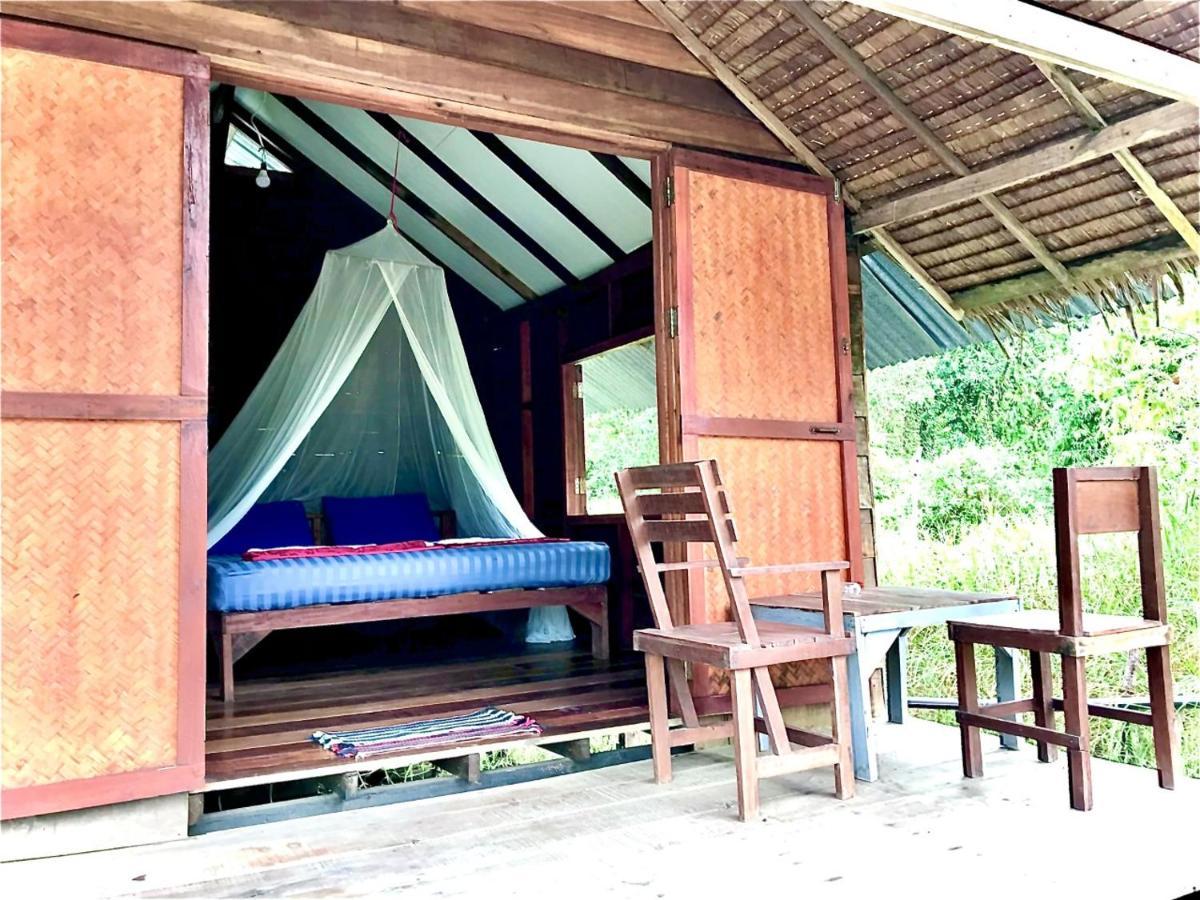 Frog Garden Hut Koh Phayam Exterior foto